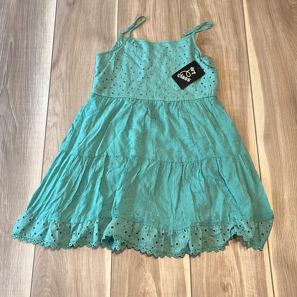 Girls Art Class Dress Bundle - Picture 2 of 13